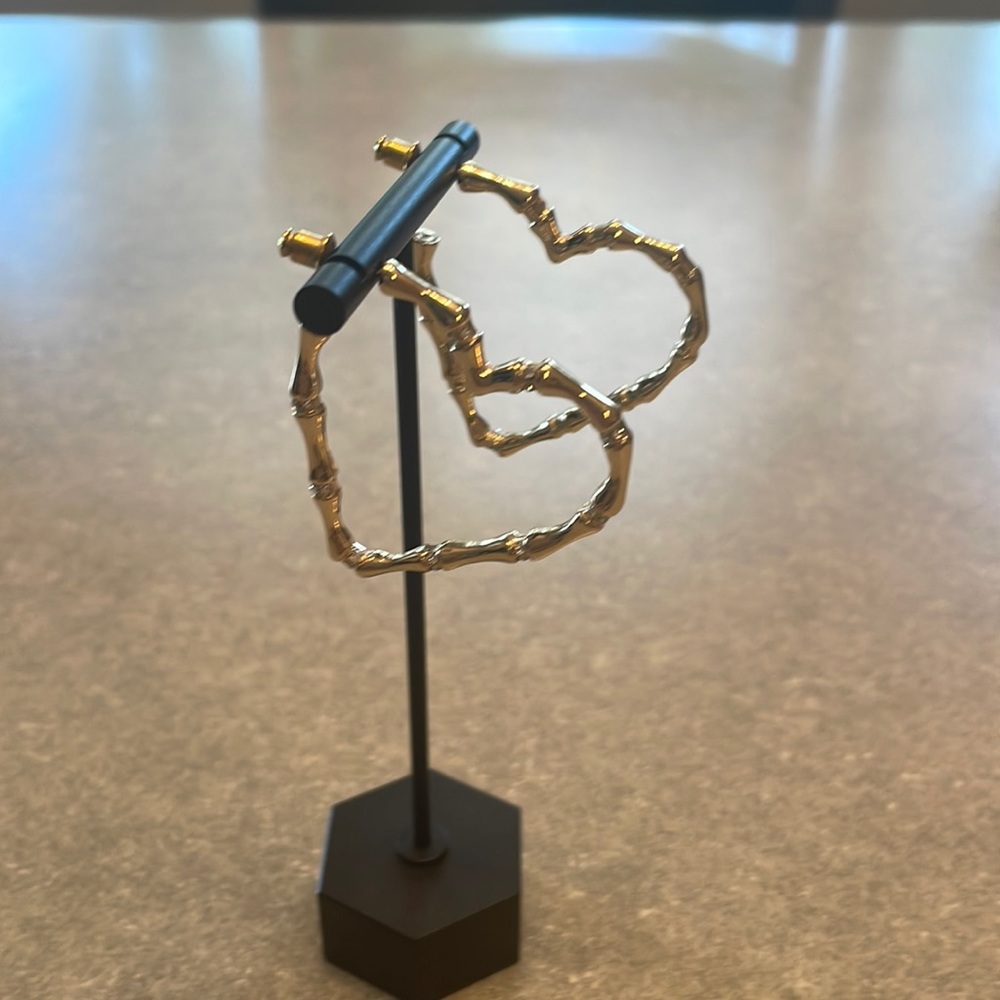 Lilly Pulitzer Gold Tone Bamboo Heart Hoop Earrings.